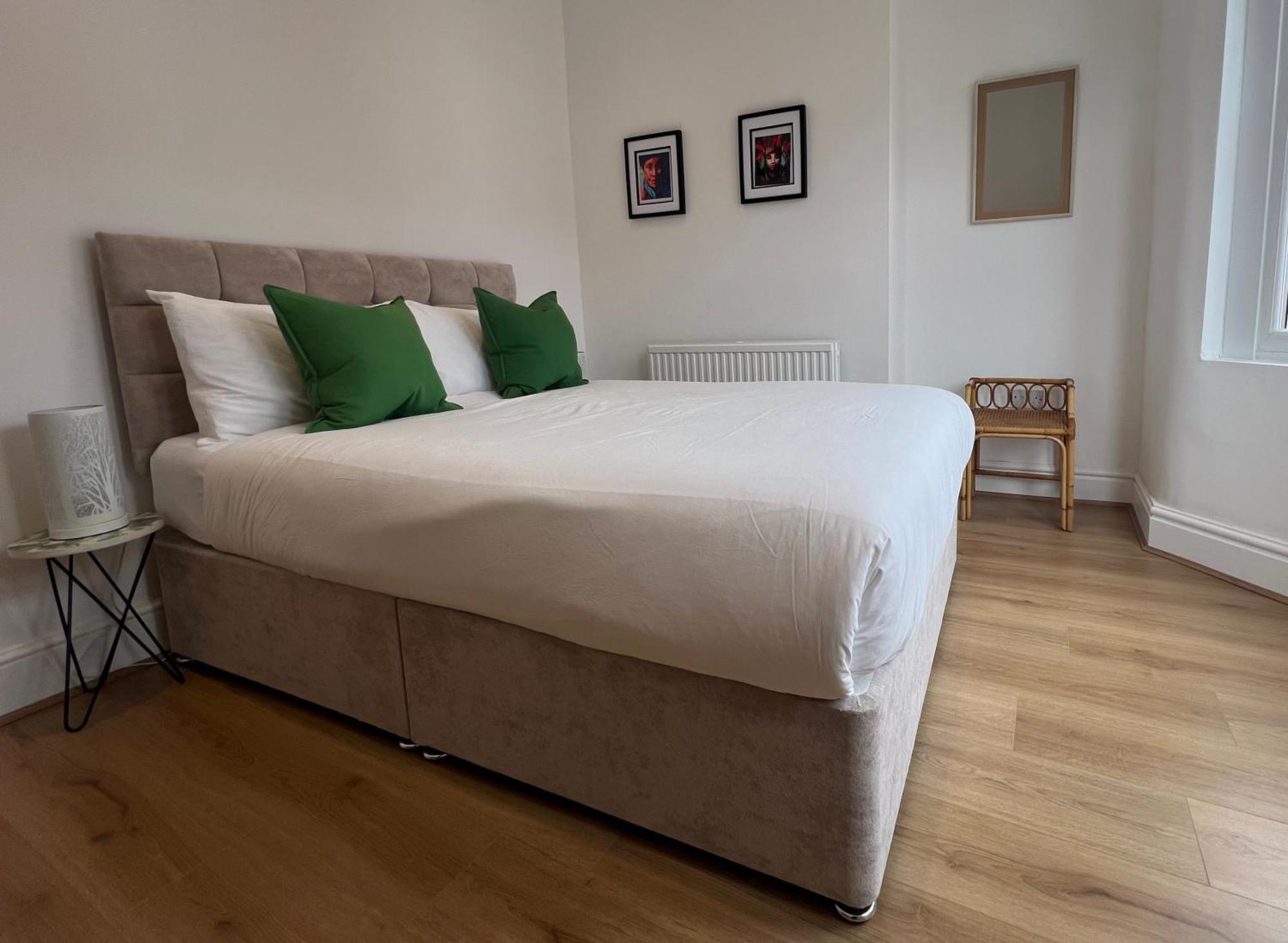 2025 Award Winner Liverpool Cherry House - 4 Bedrooms Ngoại thất bức ảnh