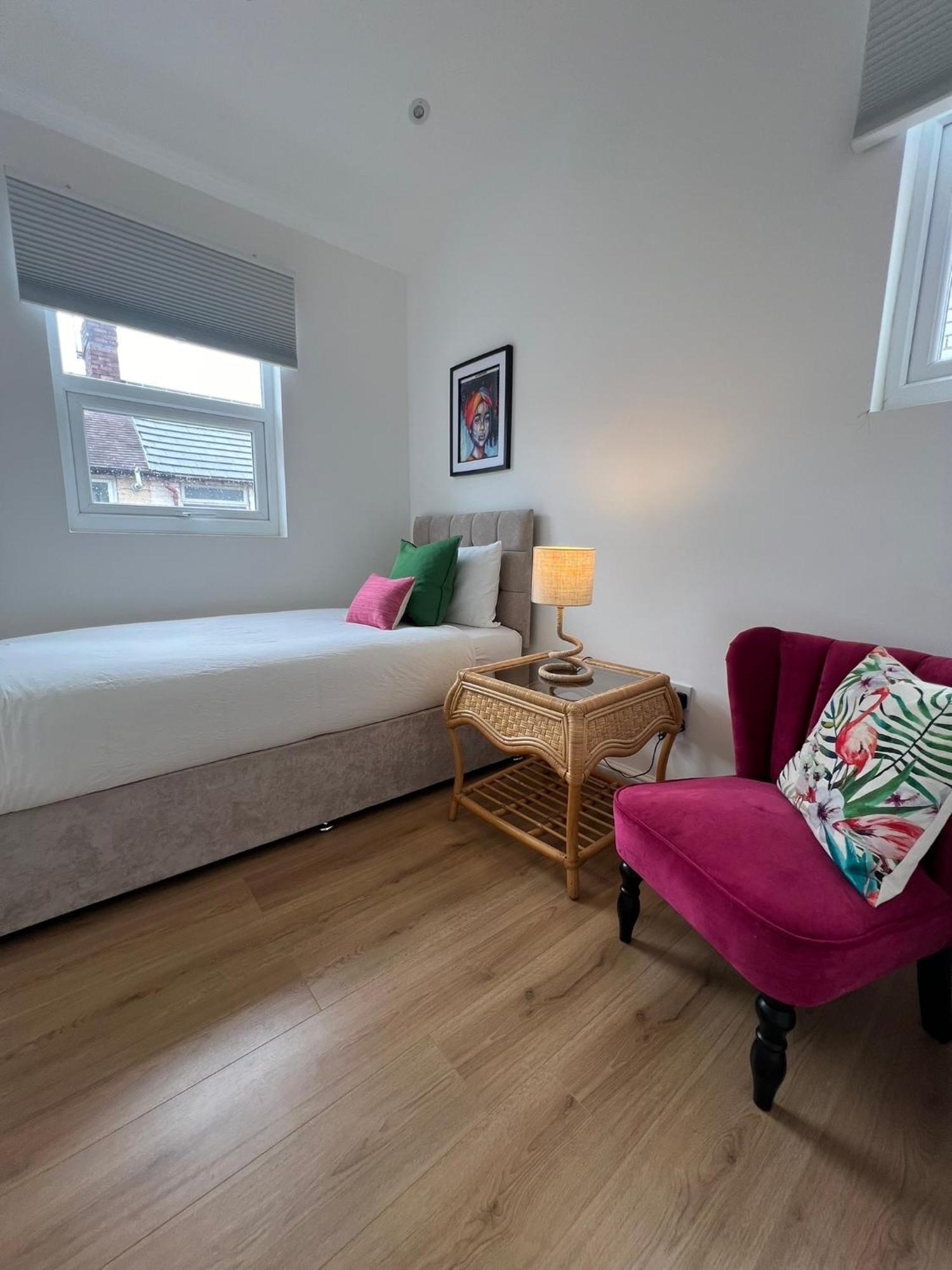 2025 Award Winner Liverpool Cherry House - 4 Bedrooms Ngoại thất bức ảnh