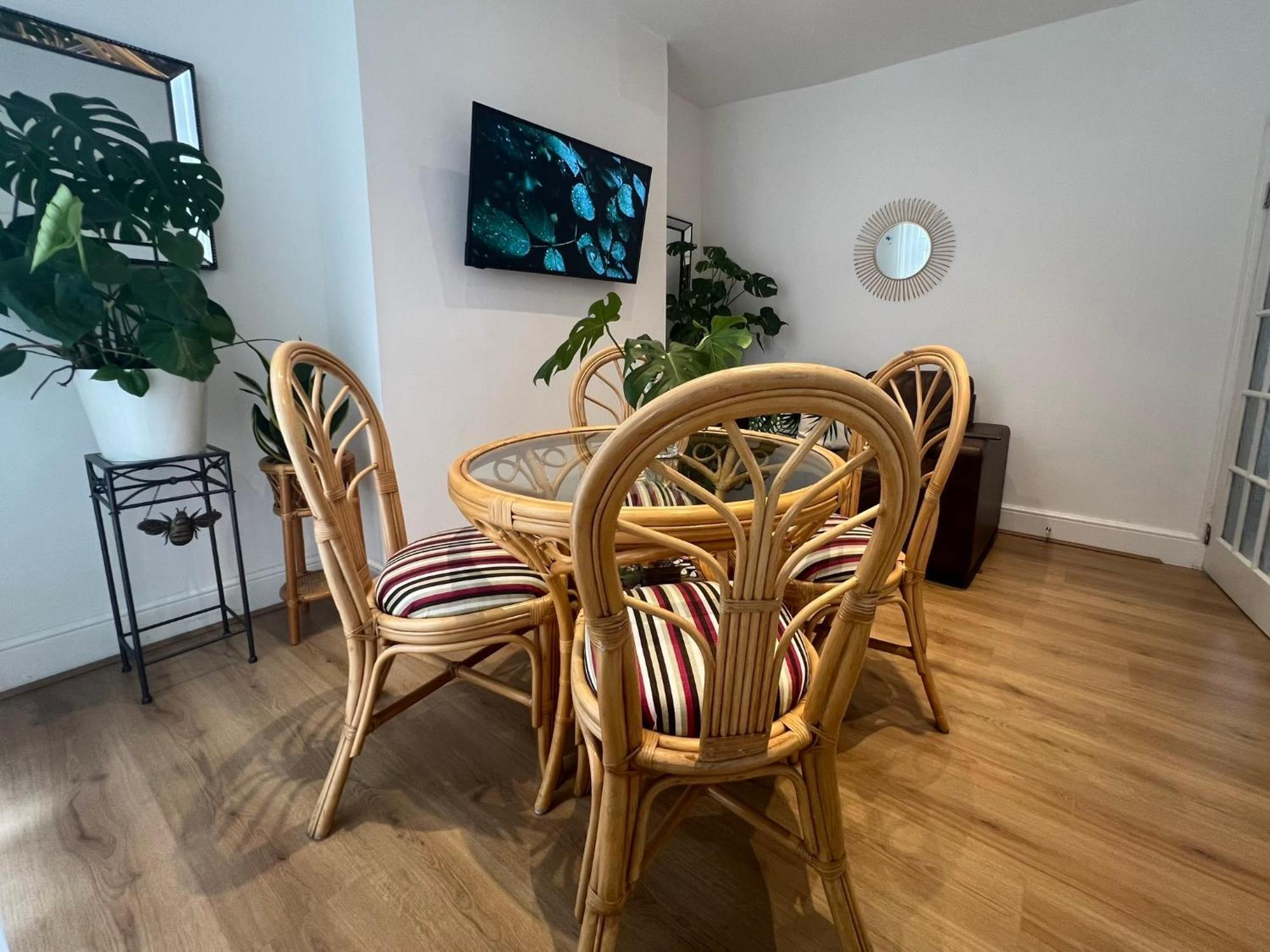 2025 Award Winner Liverpool Cherry House - 4 Bedrooms Ngoại thất bức ảnh
